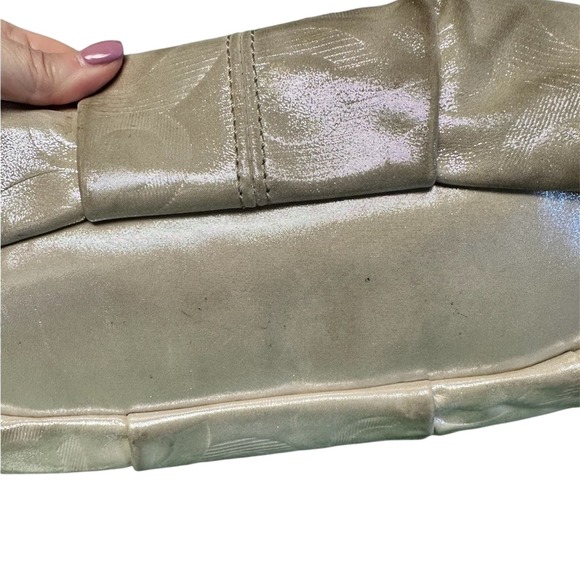 Coach Purse - Picture 5 of 8